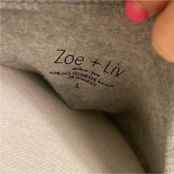 Large Sweatshirt - Picture 4 of 4